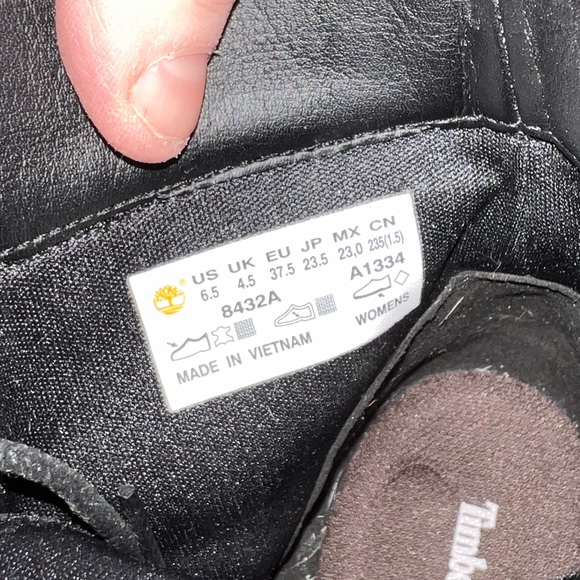 Timberland black heels- Size 6.5 - Picture 4 of 4